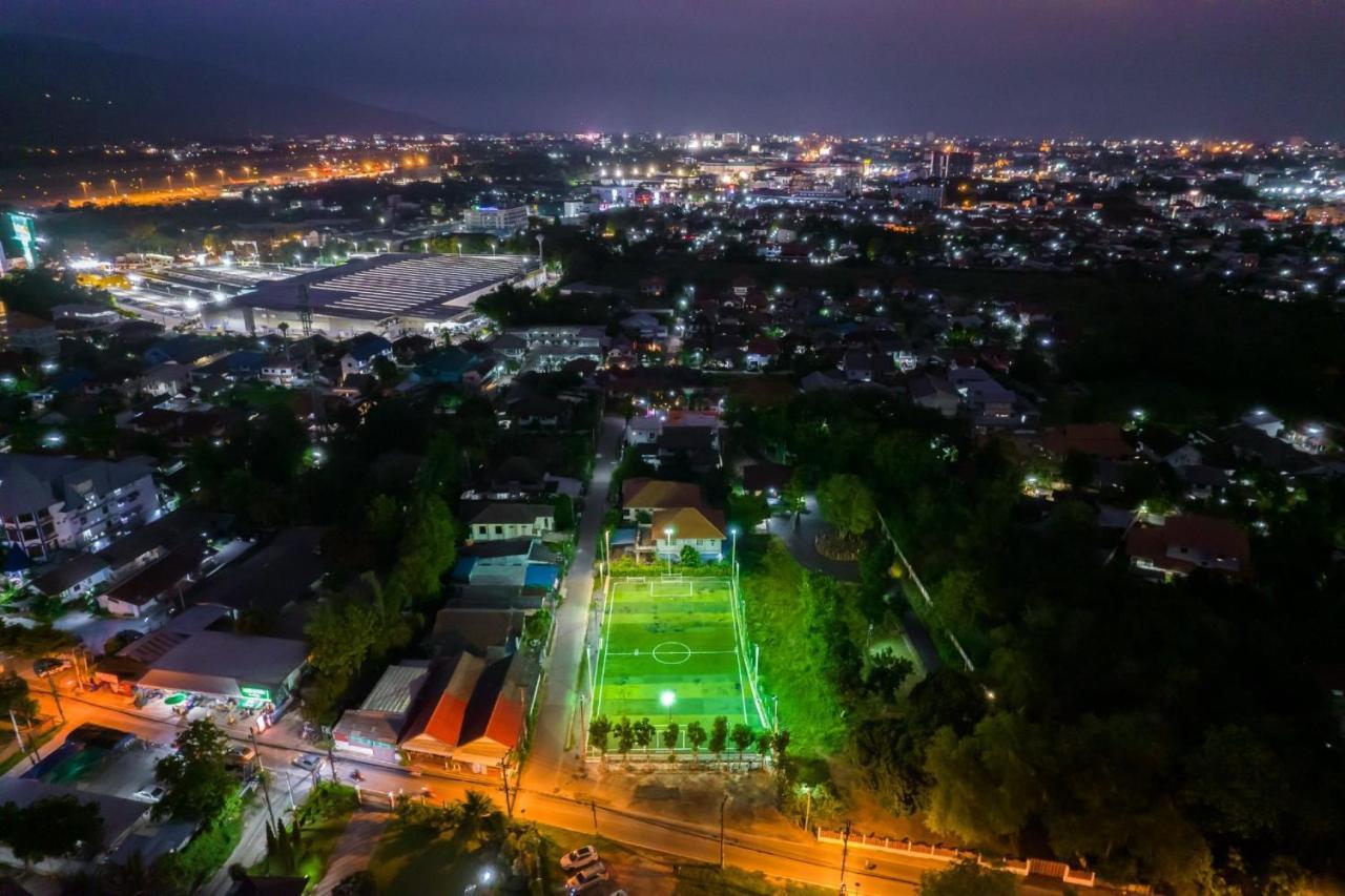 Siri Nakornpink Chiang Mai Hotel Sha Plus Exterior foto